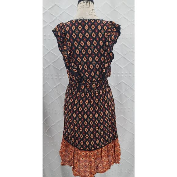 Dr2 geometrical cap sleeve dress Size XS Stitch Fix bohemian dainty feminine - Picture 2 of 6